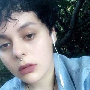 Meet your Posher, Regan